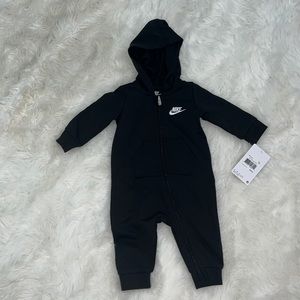 NWT Baby Nike Outfit